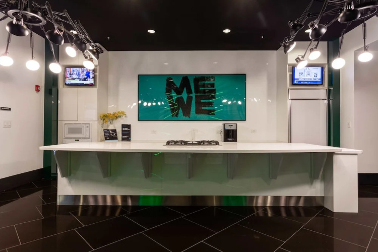 Locale Uptown at Galleria