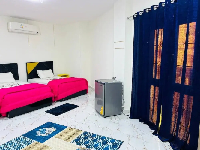 Four pyramids Guest house