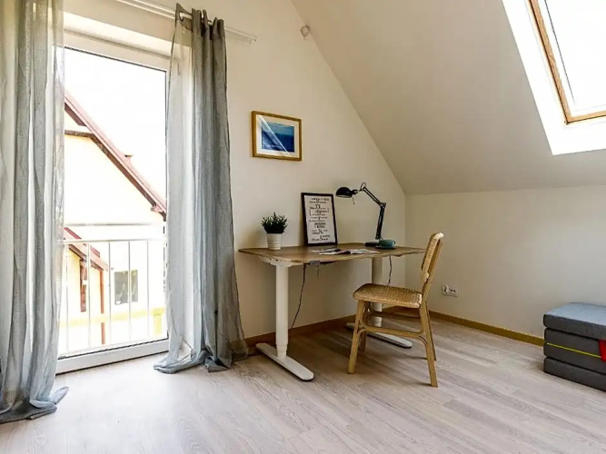 Seaview House with fireplace