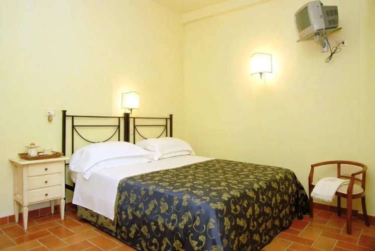 Classic Quadruple room