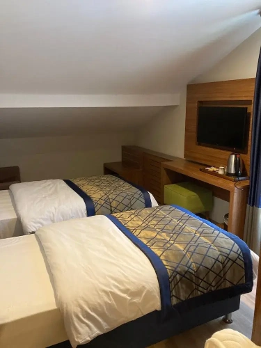 Economy Quadruple room