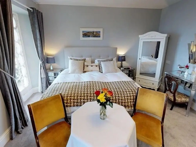 Superior Double room with balcony and with sea view