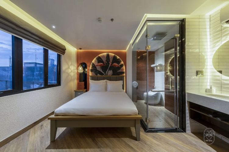 PYNT Hotel