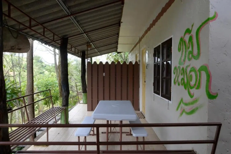 Bungalow with view