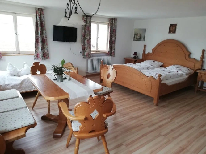Classic Triple room