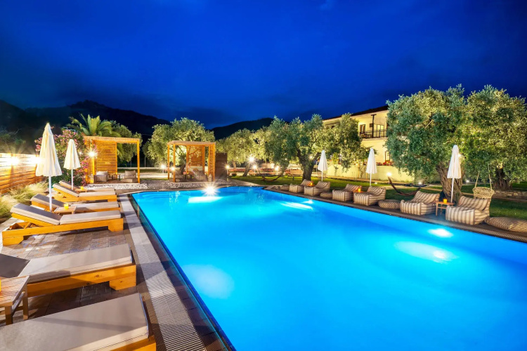 Nefeli Fresh Hotel