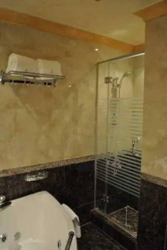 QHotel