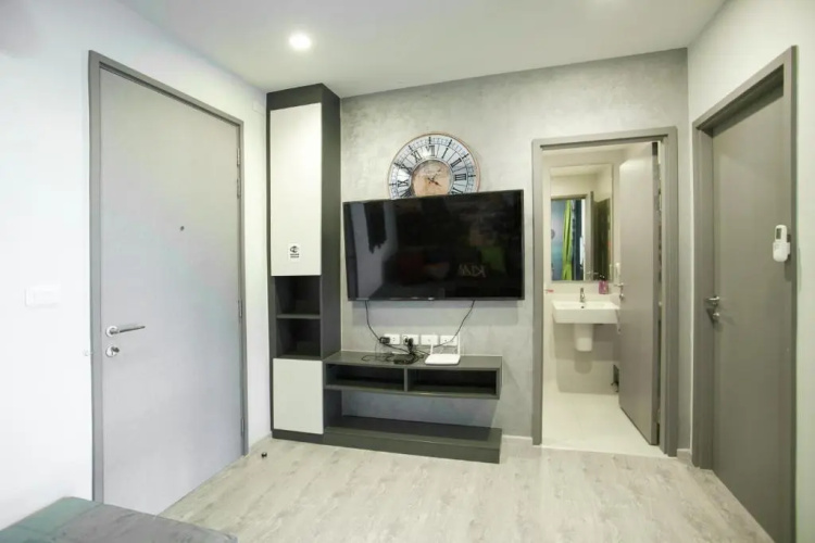The Base Central Pattaya Deluxe