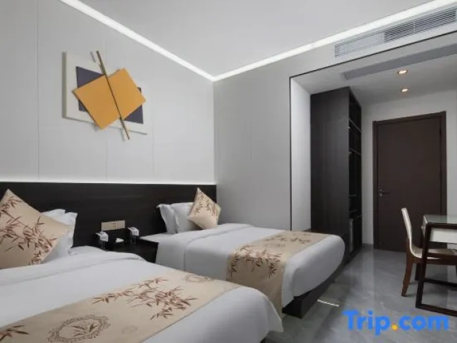 Luxury Double Suite with river view