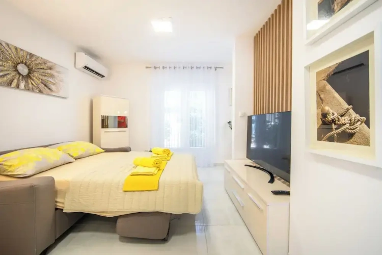 Luxury Double Apartment with bay view