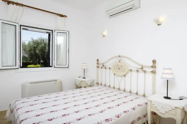 1 Bedroom Apartment with balcony