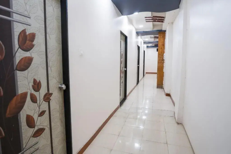 Hotel Durga Lodge by OYO Rooms