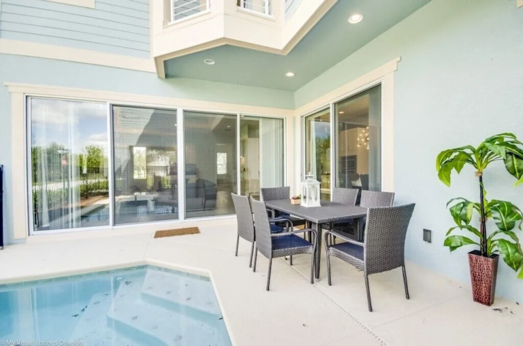 7786ll 5 Bedroom Villa by RedAwning
