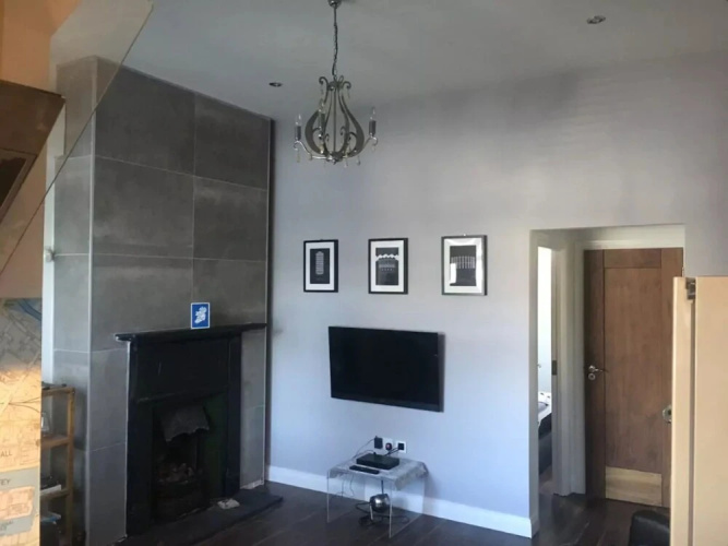 1 Bed Cottage In Old Dublin