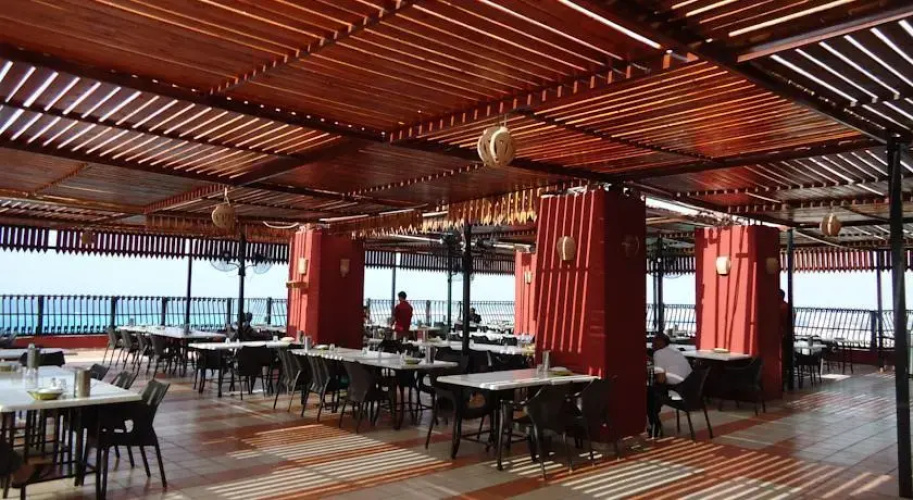 Cleopatra Hotel