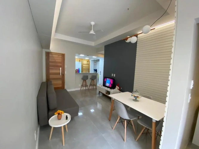 2 Bedrooms Apartment