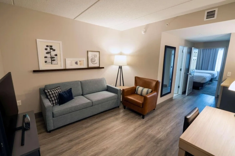 1 Bedroom Suite