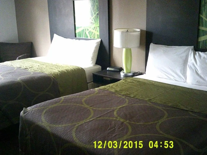 Deluxe Quadruple room