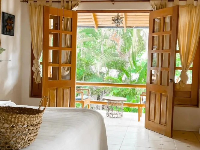 Deluxe Bungalow