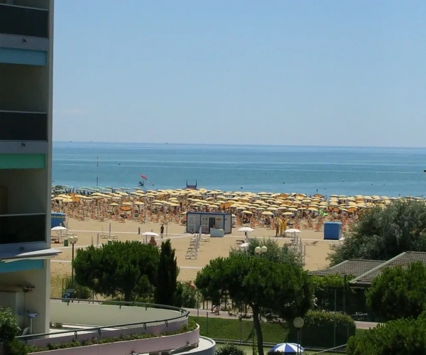 2 Bedrooms Apartment with balcony