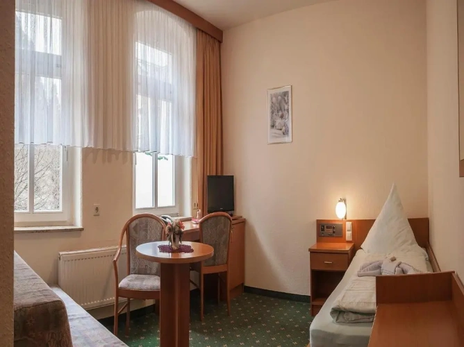 Standard Single room