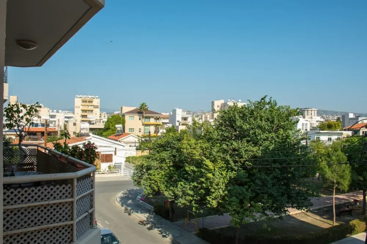 Koulas Apartment