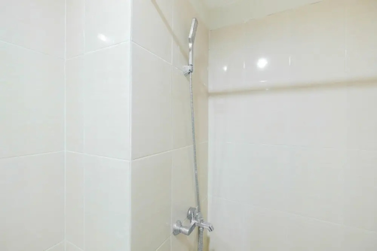 Pleasant Studio Apartment at The Oasis Cikarang