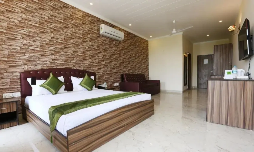 Premium Double room