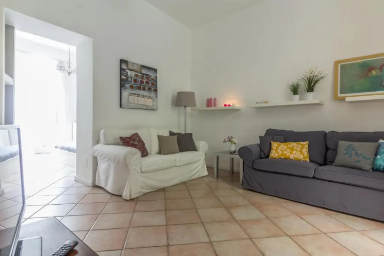 Santonofrio Apartments