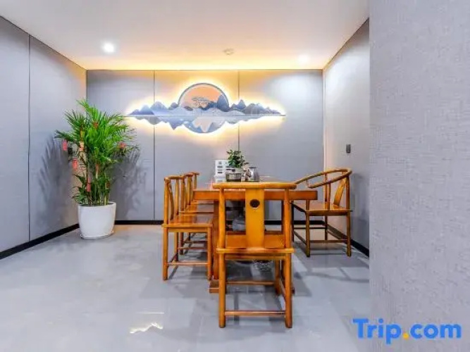 Tingbo Courtyard Hotel (Jiefangbei Shibati Store)