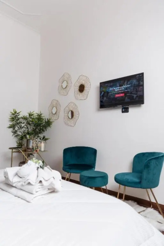 Suite room