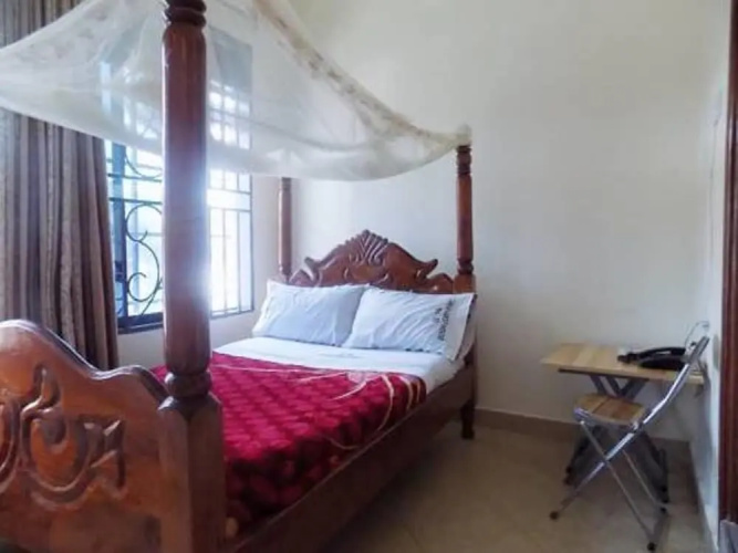 Japs Motel Mbarara