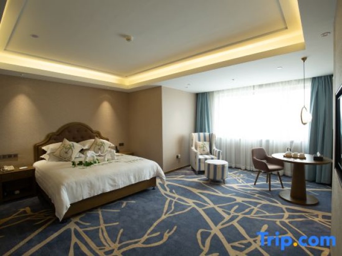 Deluxe Double Suite
