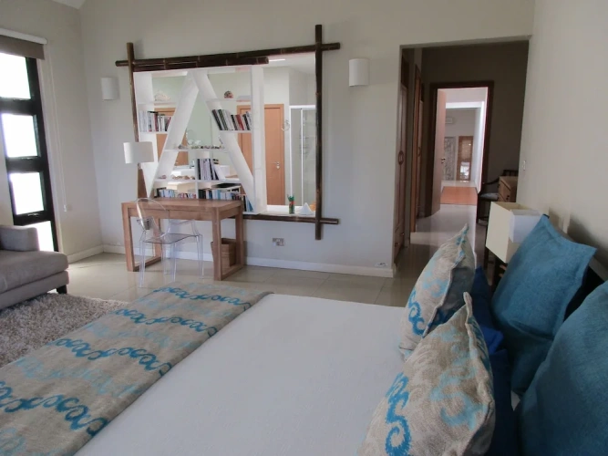 4 Bedrooms Villa with balcony