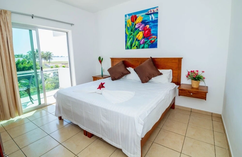 Classic Double room with partial sea view