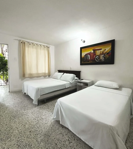 Standard Triple room