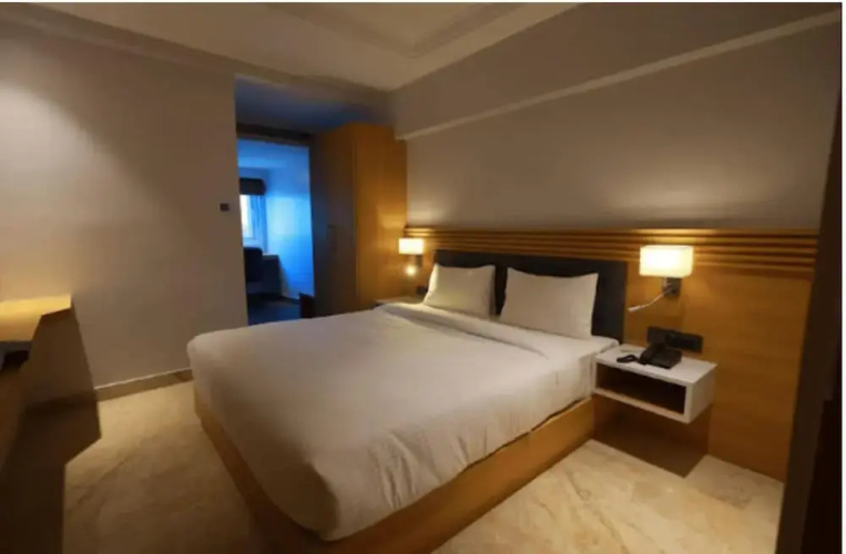 Luxus Inn Hotel