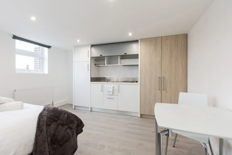 Convenient Studio - Camberwell! 2d
