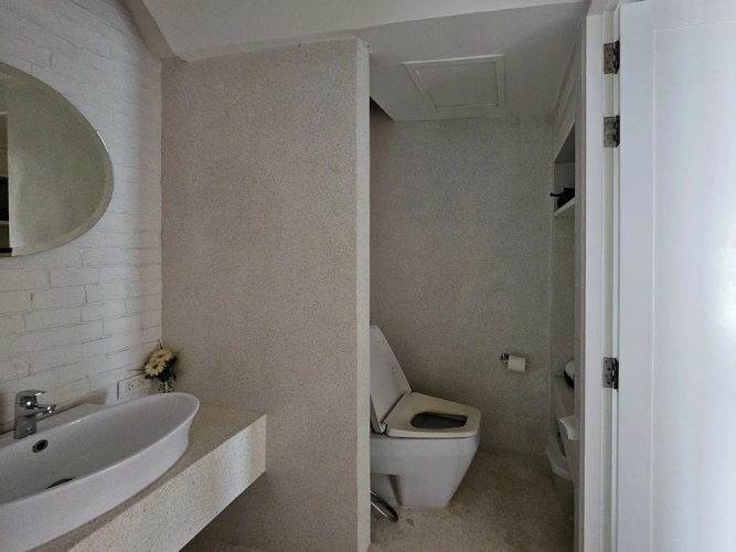 Suite with balcony