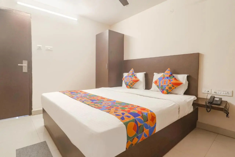 Fabhotel Akshara Innotel