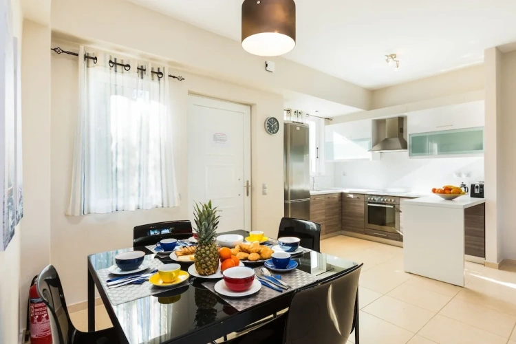 2 Bedrooms Deluxe Apartment with pool view