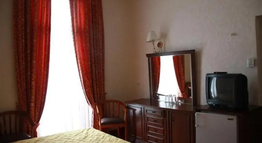 Avra Spa Hotel