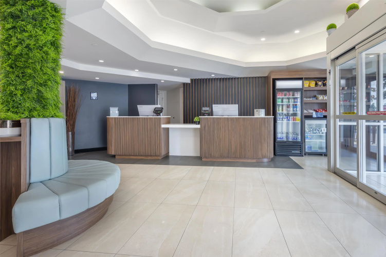 Best Western Hotel Brossard photo 13