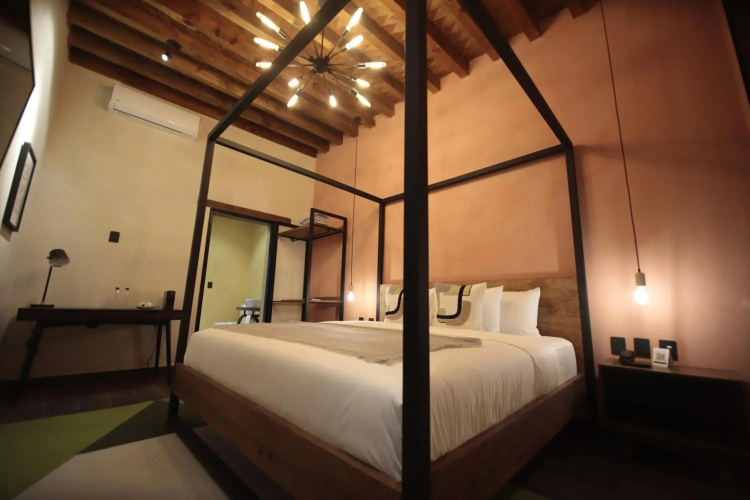 Antigua Trece Hotel Fusión & Spa