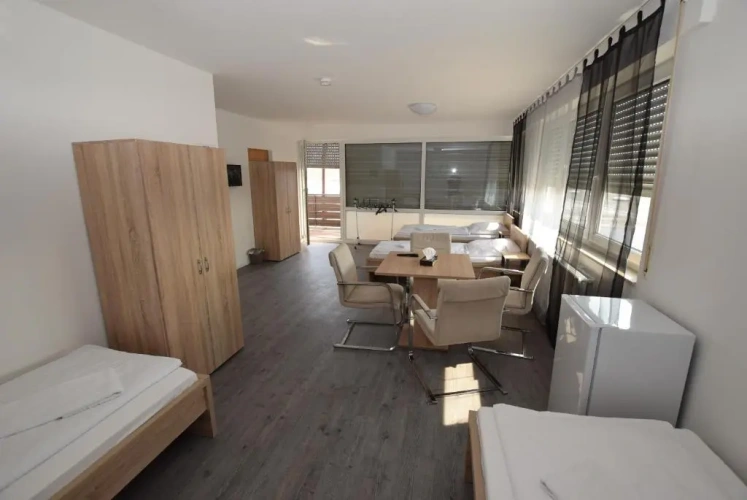 Standard Quadruple room