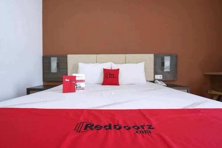 RedDoorz @ Kawi