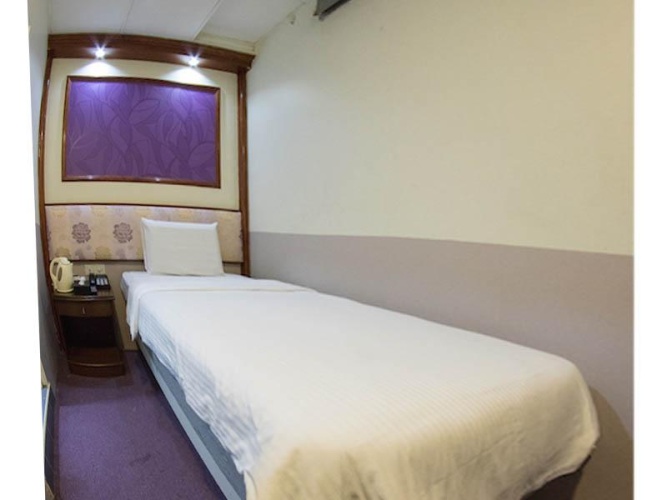 Deluxe Single room