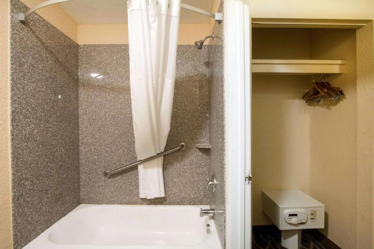Radisson Hotel Nashville Airport photo 10