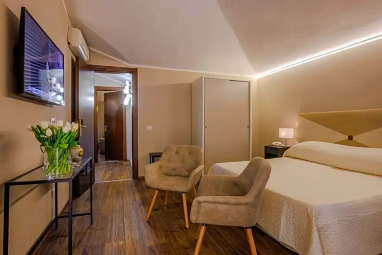 Double Duplex Suite