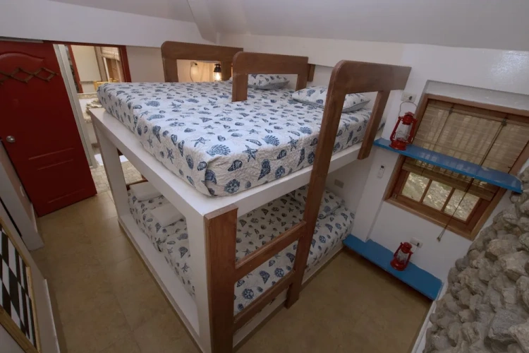 2 Bedrooms Cottage